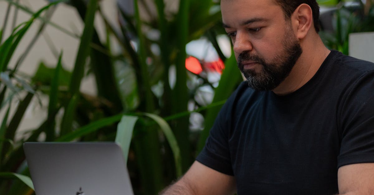 How to Choose the Right Storage Furniture for Your Garden Office